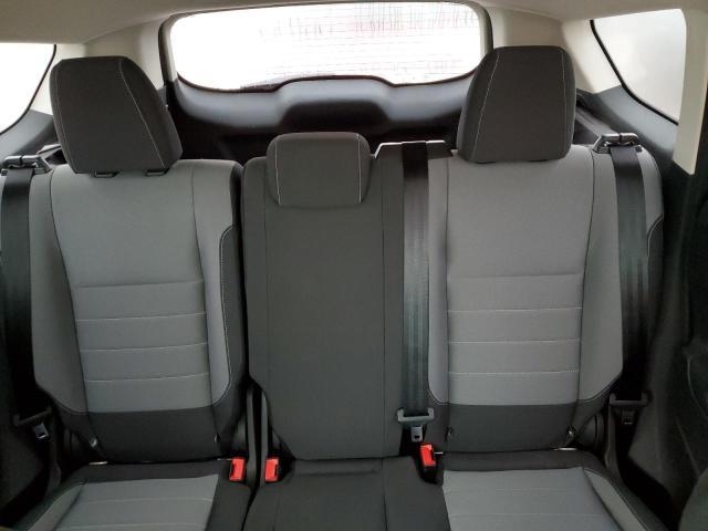 Photo 10 from auction – 2017 FORD ESCAPE S with VIN 1FMCU0F78HUE65938