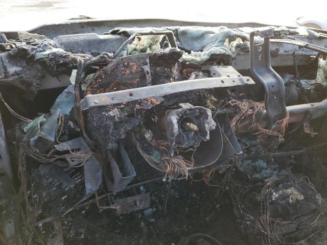 Photo 9 from auction – 2005 CHEVROLET SILVERADO with VIN 2GCEK13T751253971