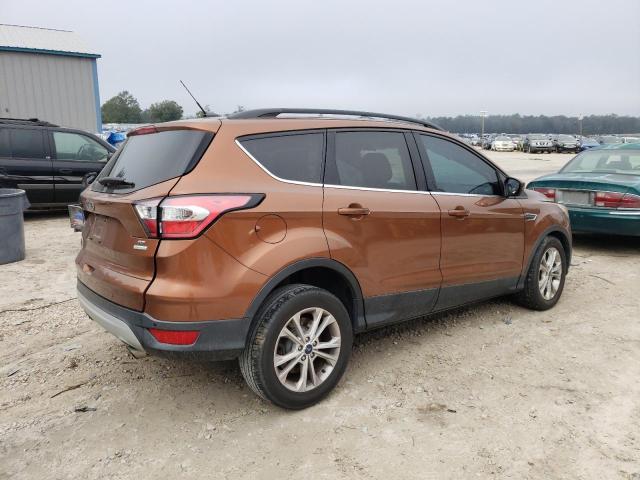 Photo 3 from auction – 2017 FORD ESCAPE with VIN 1FMCU0GD7HUC76279