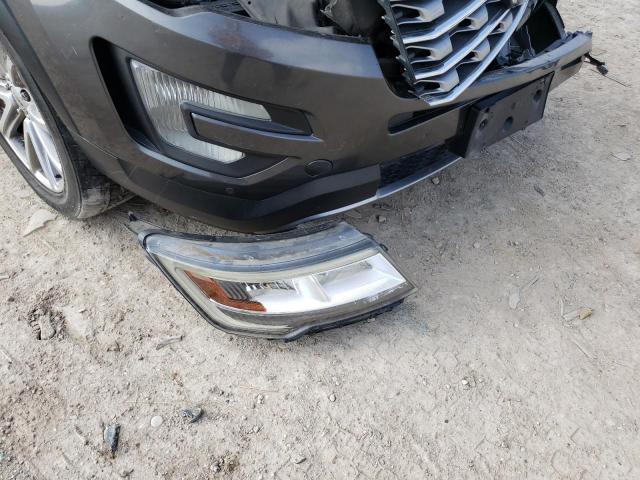 Zdjęcie 13 z aukcji – 2017 FORD EXPLORER L z VIN 1FM5K8F87HGB83679