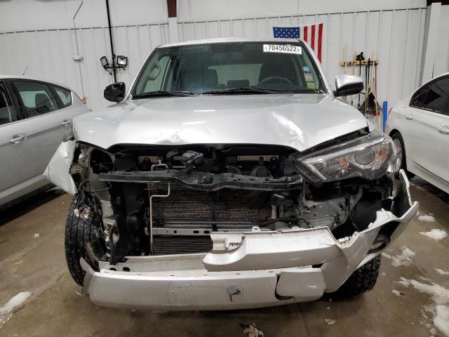 Photo 5 from auction – 2015 TOYOTA 4RUNNER SR with VIN JTEBU5JR6F5257498