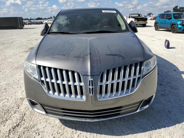 Photo 5 from auction – 2010 LINCOLN MKT with VIN 2LMHJ5FR0ABJ10212