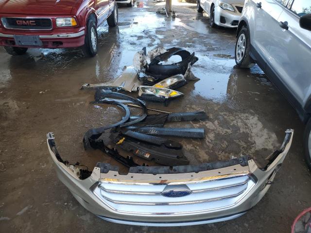 Photo 13 from auction – 2017 FORD ESCAPE SE with VIN 1FMCU0GD8HUE21068