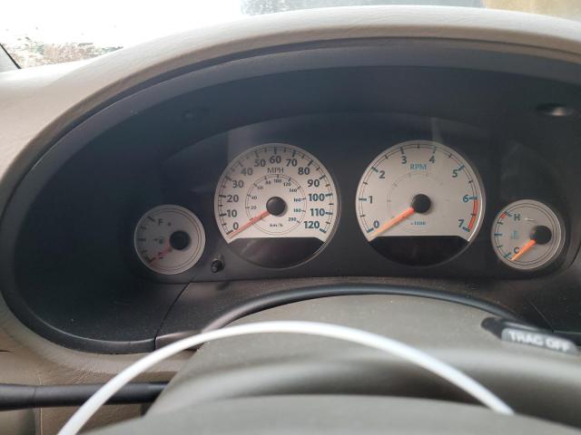 Photo 9 from auction – 2005 CHRYSLER TOWN & COU with VIN 2C8GP54L05R323293