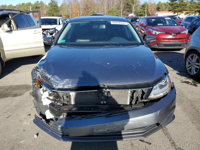 Photo 5 from auction – 2017 VOLKSWAGEN JETTA SE with VIN 3VWDB7AJ4HM279471