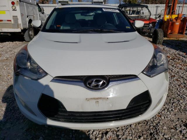 Photo 5 from auction – 2012 HYUNDAI VELOSTER with VIN KMHTC6AD7CU058902