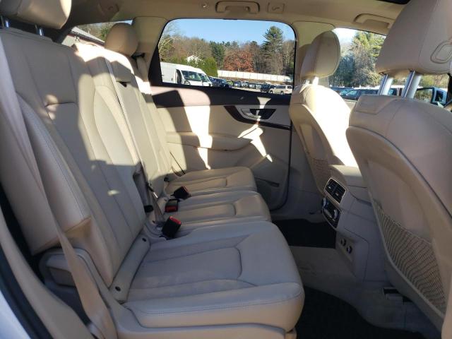 Photo 11 from auction – 2019 AUDI Q7 PREMIUM with VIN WA1LHAF77KD025564