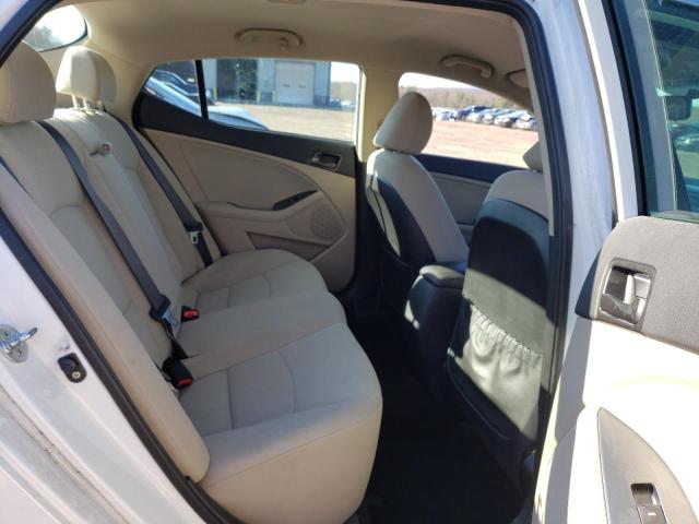 Photo 10 from auction – 2015 KIA OPTIMA LX with VIN KNAGM4A73F5606715