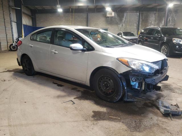 Photo 4 from auction – 2015 KIA FORTE LX with VIN KNAFX4A60F5411486