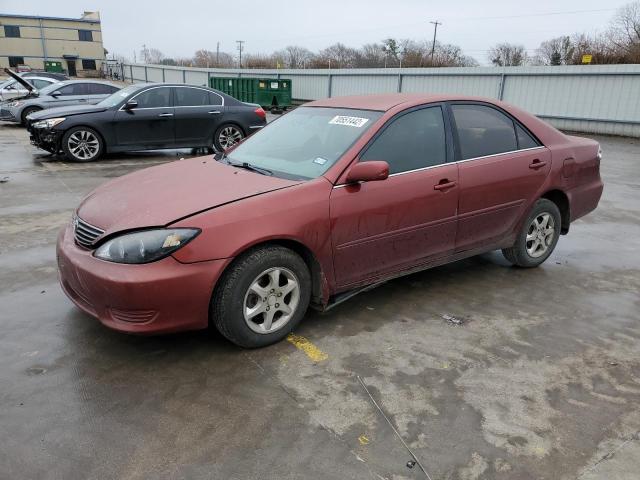 TOYOTA CAMRY LE 2005 with VIN 4T1BE32K65U077039 - Photo from auction