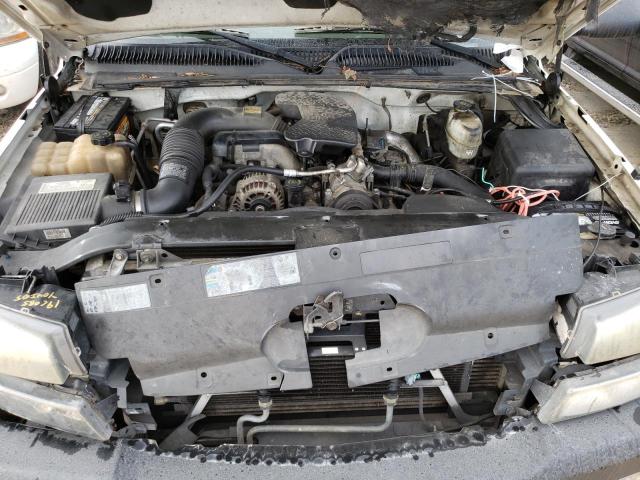 Photo 11 from auction – 2005 CHEVROLET SILVERADO with VIN 1GCJC33295F908963
