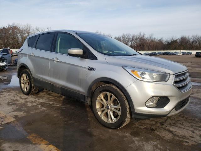 Photo 4 from auction – 2017 FORD ESCAPE SE with VIN 1FMCU0GD7HUE39917