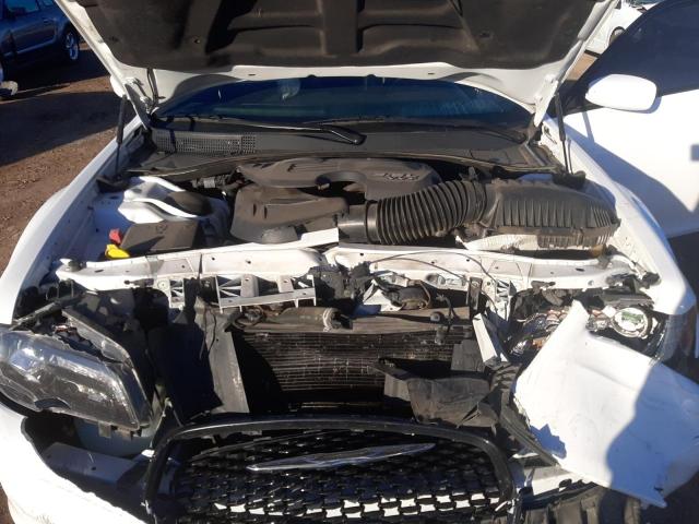 Photo 11 from auction – 2019 CHRYSLER 300 S with VIN 2C3CCABG8KH601227