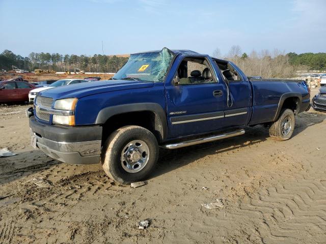 CHEVROLET SILVERADO 2004 with VIN 1GCHC29UX4E372305 - Photo from auction