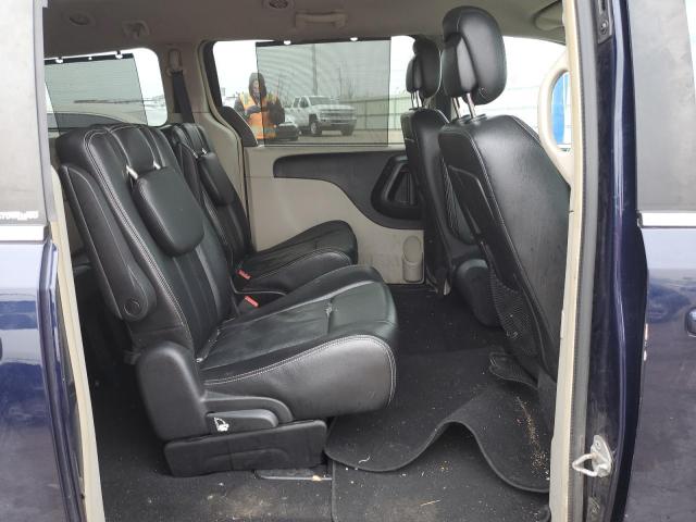 Photo 11 from auction – 2014 CHRYSLER TOWN & COU with VIN 2C4RC1BG3ER346815