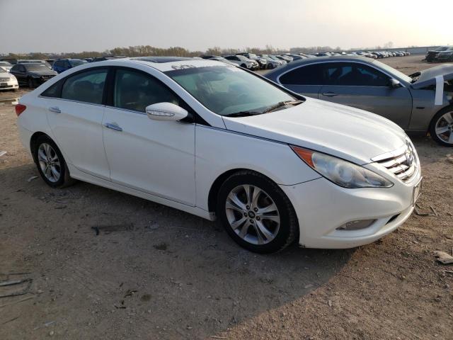 Photo 4 from auction – 2011 HYUNDAI SONATA SE with VIN 5NPEC4AC0BH031414