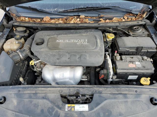 Photo 11 from auction – 2016 CHRYSLER 200 LIMITE with VIN 1C3CCCAB7GN160772