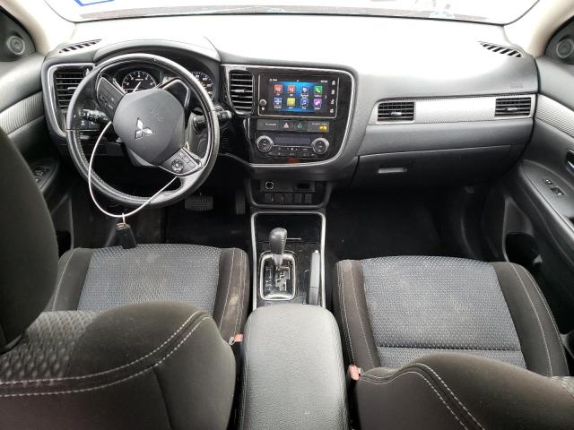 Photo 8 from auction – 2018 MITSUBISHI OUTLANDER with VIN JA4AD3A30JZ042288