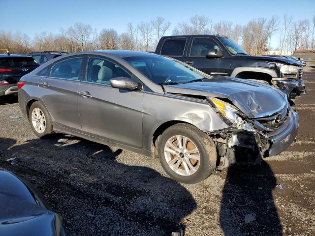 Photo 4 from auction – 2013 HYUNDAI SONATA GLS with VIN 5NPEB4ACXDH616300