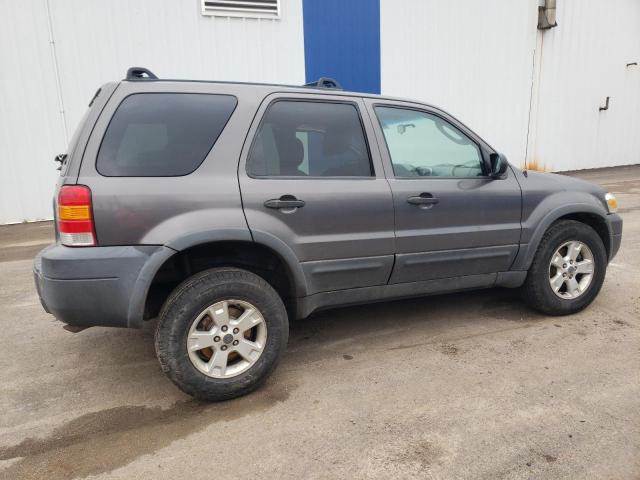 Photo 3 from auction – 2005 FORD ESCAPE XLT with VIN 1FMYU93115KA91304