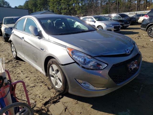 Photo 4 from auction – 2012 HYUNDAI SONATA HYB with VIN KMHEC4A44CA047824