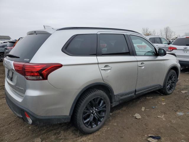 Photo 3 from auction – 2018 MITSUBISHI OUTLANDER with VIN JA4AZ3A30JZ063238