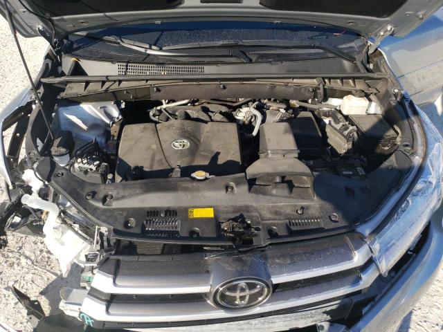 Photo 12 from auction – 2017 TOYOTA HIGHLANDER with VIN 5TDJZRFH5HS440378