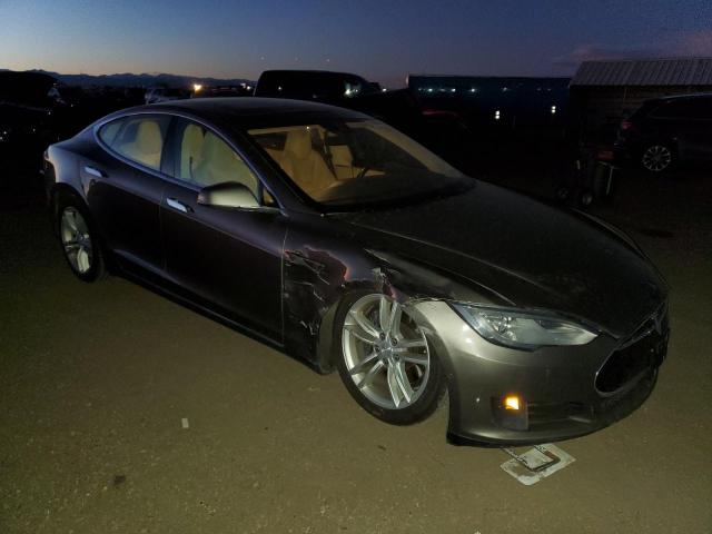 Photo 4 from auction – 2015 TESLA MODEL S with VIN 5YJSA1E2XFF102096