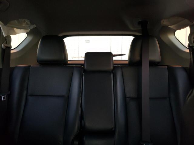 Photo 10 from auction – 2018 TOYOTA RAV4 ADVEN with VIN JTMRFREV0JD242831