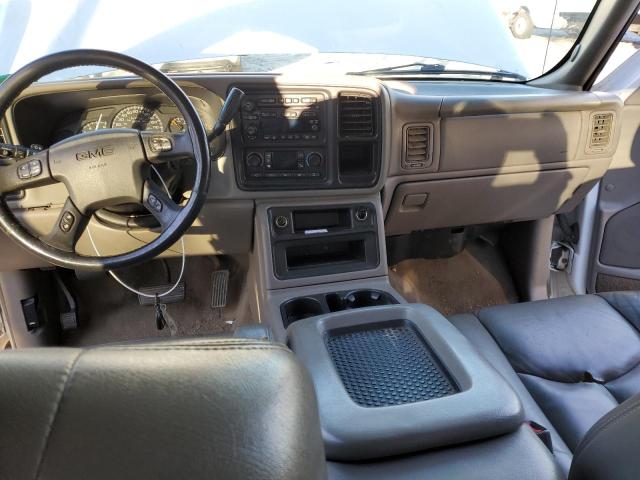 Photo 8 from auction – 2005 GMC NEW SIERRA with VIN 2GTEK19B051257780