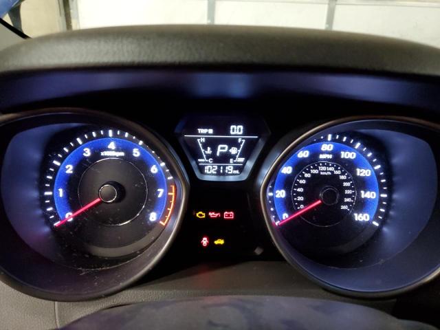 Photo 9 from auction – 2016 HYUNDAI ELANTRA SE with VIN 5NPDH4AE3GH784666