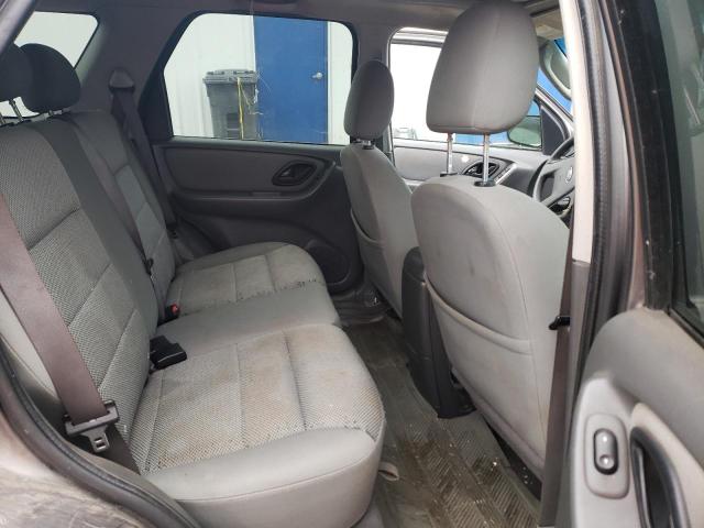 Photo 11 from auction – 2005 FORD ESCAPE XLT with VIN 1FMYU93115KA91304