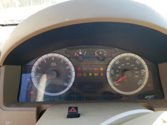 Photo 9 from auction – 2010 FORD ESCAPE LIM with VIN 1FMCU0E77AKA56140
