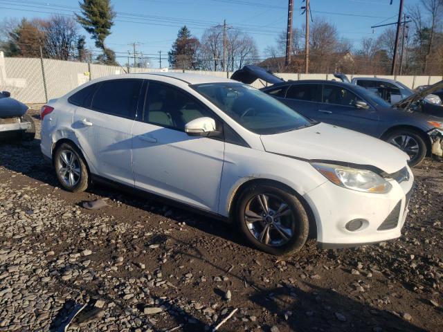 Photo 4 from auction – 2014 FORD FOCUS SE with VIN 1FADP3F22EL261083