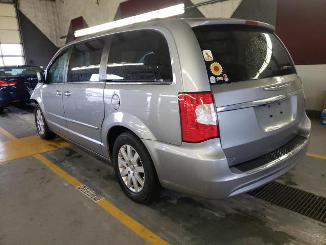 Photo 2 from auction – 2015 CHRYSLER TOWN & COU with VIN 2C4RC1BG3FR578669