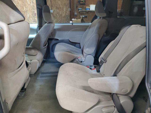 Photo 11 from auction – 2013 TOYOTA SIENNA LE with VIN 5TDKK3DC5DS338859