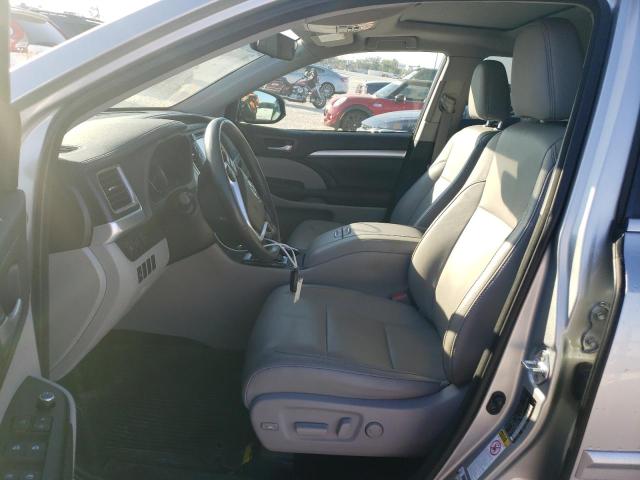 صورة رقم 7 من المزاد - 2017 TOYOTA HIGHLANDER مع VIN 5TDJZRFH5HS440378