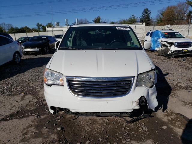 Photo 5 from auction – 2014 CHRYSLER TOWN & COU with VIN 2C4RC1BG1ER217794