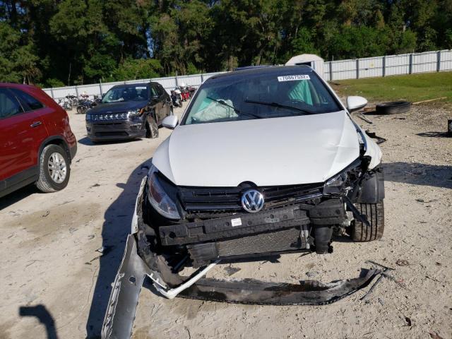 Photo 5 from auction – 2017 VOLKSWAGEN GOLF S with VIN 3VW217AU7HM068429