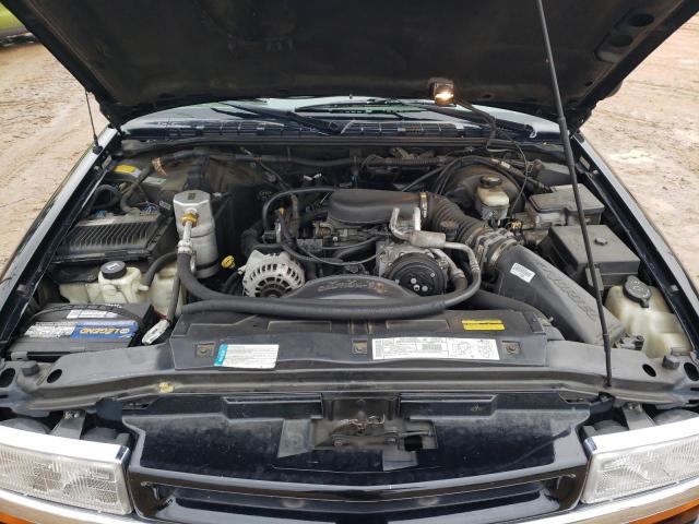 Photo 11 from auction – 2000 CHEVROLET BLAZER with VIN 1GNDT13W7Y2286404