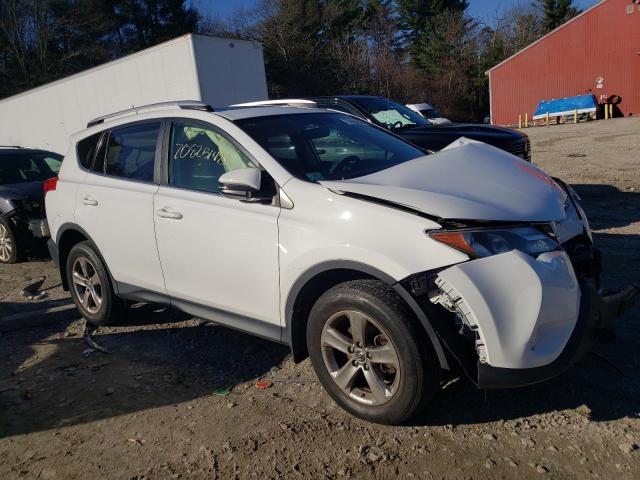Photo 4 from auction – 2015 TOYOTA RAV4 XLE with VIN JTMRFREV7FD118353