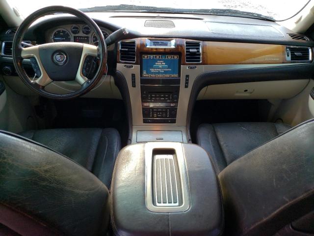 صورة رقم 8 من المزاد - 2011 CADILLAC ESCALADE P مع VIN 1GYS4DEF5BR320943
