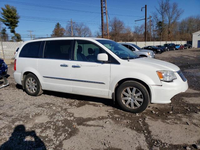 Photo 4 from auction – 2014 CHRYSLER TOWN & COU with VIN 2C4RC1BG1ER217794
