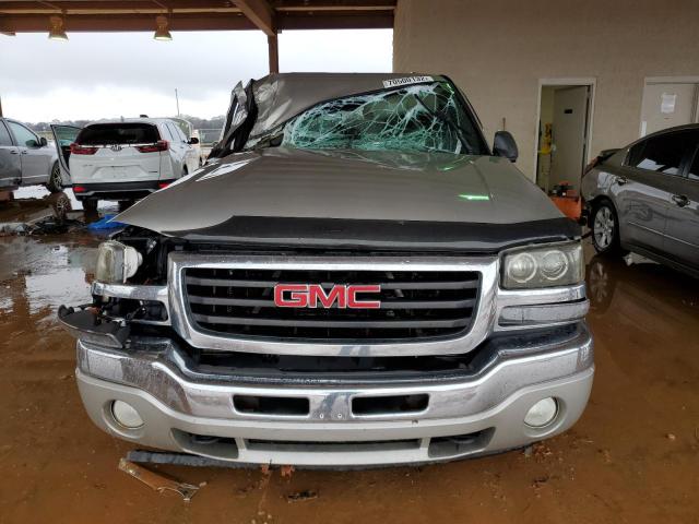 Photo 5 from auction – 2005 GMC NEW SIERRA with VIN 2GTEC13T251307688
