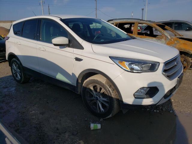 Photo 4 from auction – 2017 FORD ESCAPE SE with VIN 1FMCU9GD3HUB08059