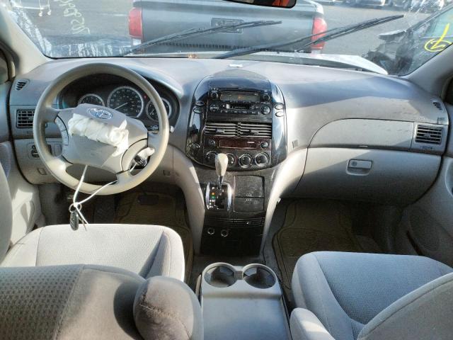Photo 8 from auction – 2005 TOYOTA SIENNA CE with VIN 5TDZA23C45S262467
