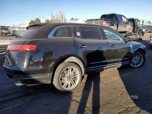 Photo 3 from auction – 2019 LINCOLN MKT with VIN 2LMHJ5AT7KBL02876