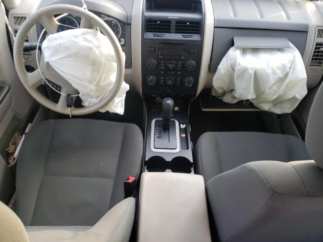 Photo 8 from auction – 2010 FORD ESCAPE XLS with VIN 1FMCU0C70AKA45385