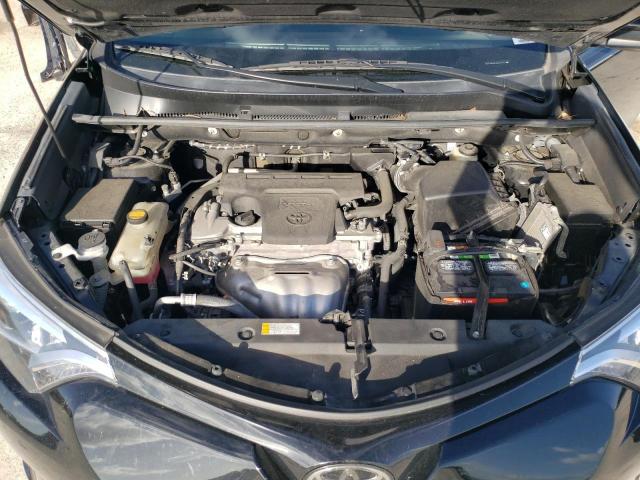 Photo 12 from auction – 2017 TOYOTA RAV4 SE with VIN 2T3NFREV9HW368990