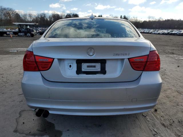 Photo 6 from auction – 2010 BMW 328 XI with VIN WBAPK7C59AA461537